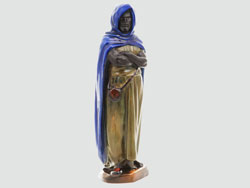 An Arab HN33 - Royal Doulton Figurine. Designer: Charles Noke. Issued: 1913-1938.